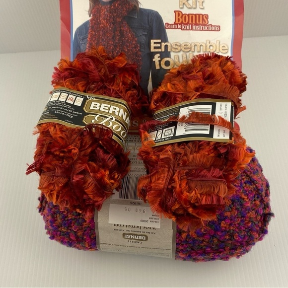 Bernat Cool Scarf Kit for Red Knit Scarf NEW - Picture 7 of 9